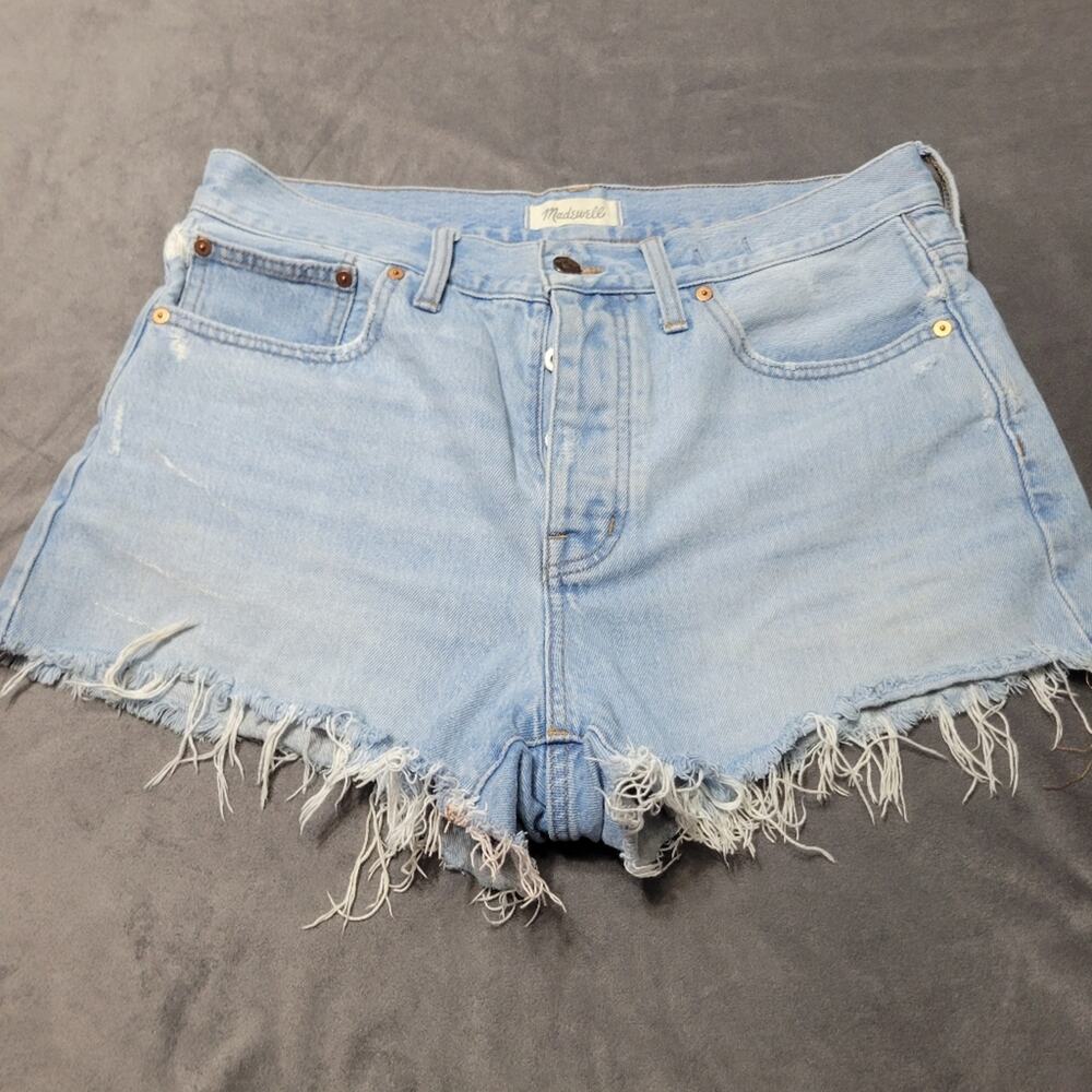 Madewell Womens 26 Light Wash Relaxed Denim Shorts Button Fly‎ Cut Off Shortie